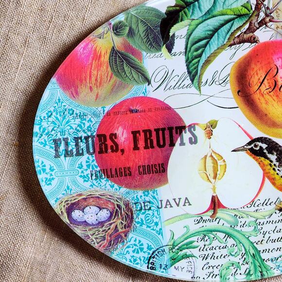 Elegant Glass Trinket Dish: Fleurs, Fruits & Bird Decoupage-Michel Design Works - Picture 3 of 7